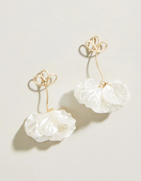 Corolla Stem Earrings Pearl White
