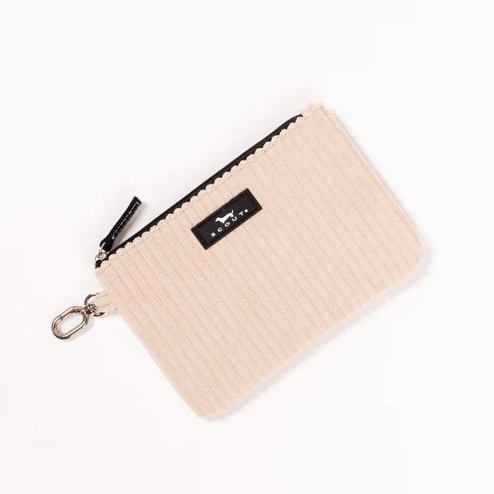 The Carly Pouch