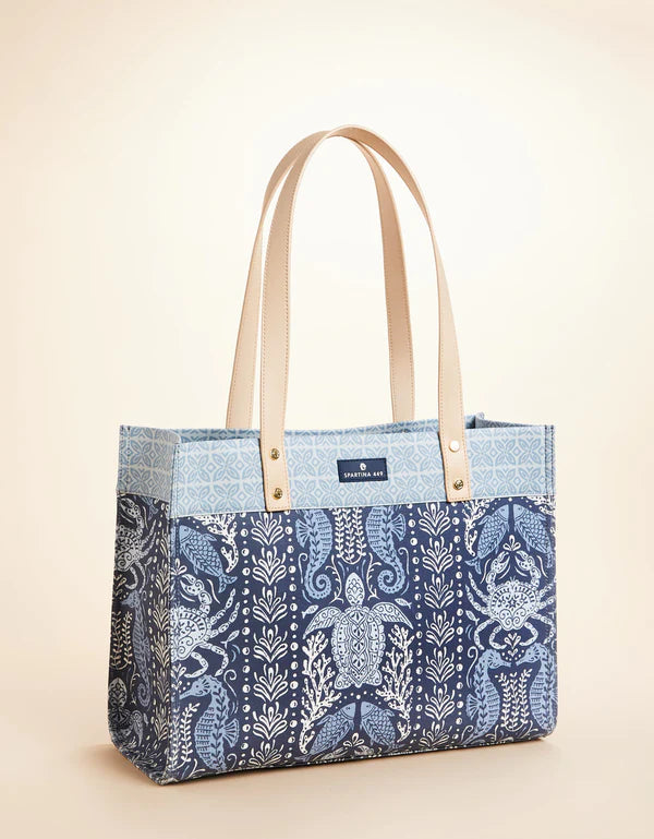 Excursion Tote Hamilton Sea Life