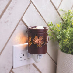 Pluggable Fragrance Warmer Fall Leaves