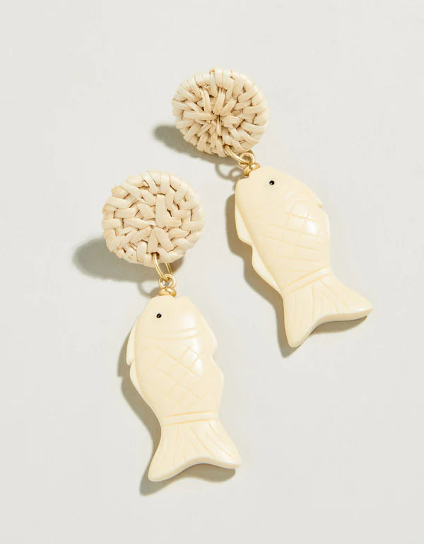 Here Fishy Earrings Natural
