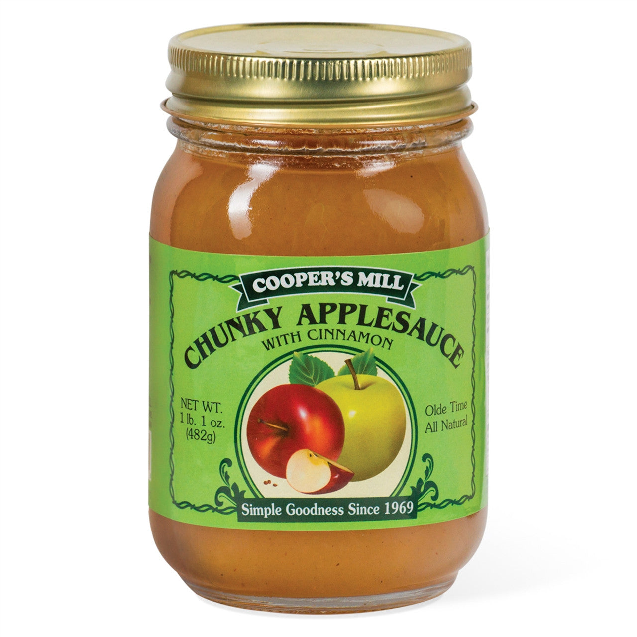 Chunky Applesauce With Sugar and Cinnamon
